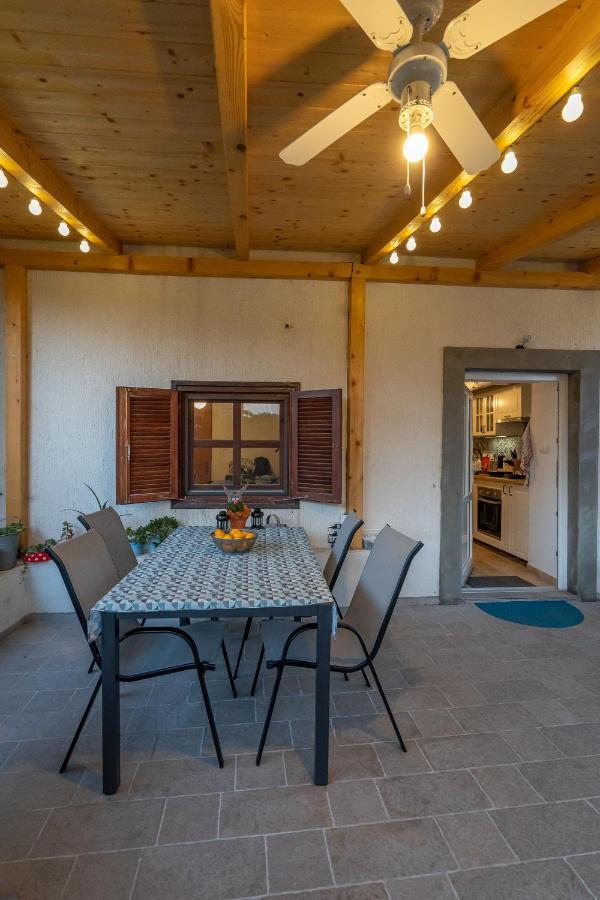 Stara Baška Holiday House Nova מראה חיצוני תמונה