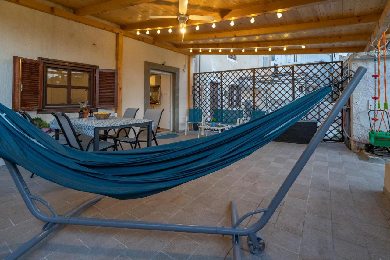 Stara Baška Holiday House Nova מראה חיצוני תמונה
