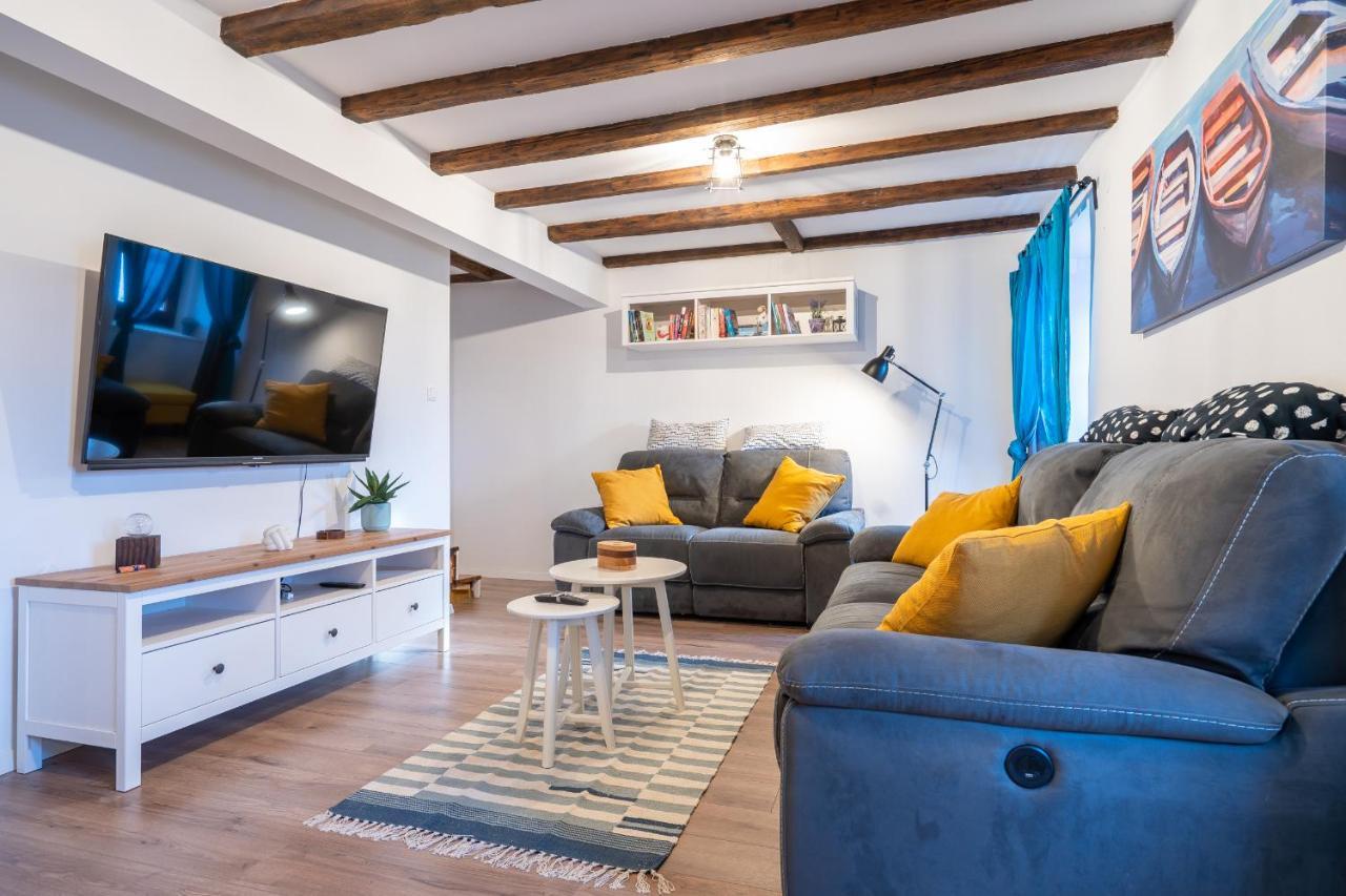Stara Baška Holiday House Nova מראה חיצוני תמונה